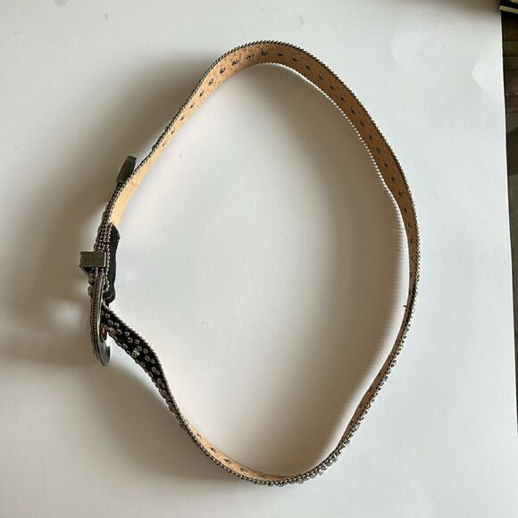 Guess Black Suede Studded Western Style Belt Silver Buckle Size Large - Picture 5 of 9